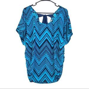 Lavish Plus zig zag striped blouse